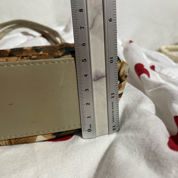 Small bag model design - Picture 5 of 6